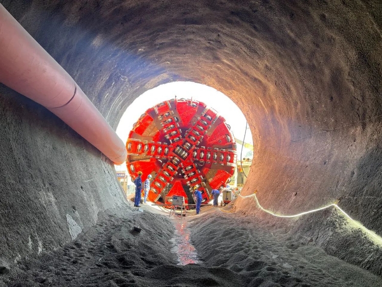 “神盾一號(hào)”掘進(jìn)漳州核電排水隧洞3號(hào)洞過千環(huán)